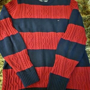 Tommy Hilfiger Men's Sweater in Red and Navy